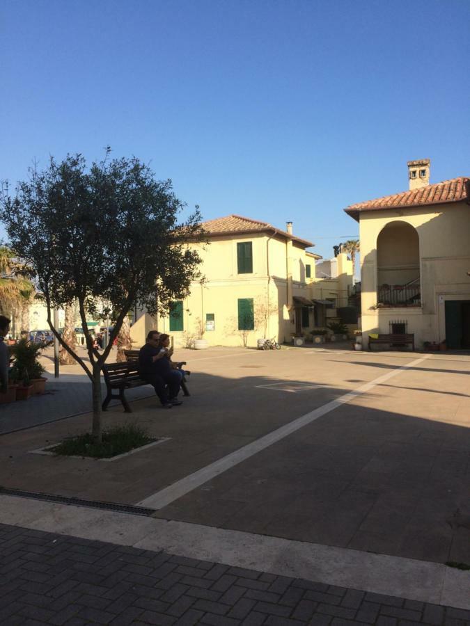 Ferienwohnung Casa Daniele Lido di Ostia Exterior foto