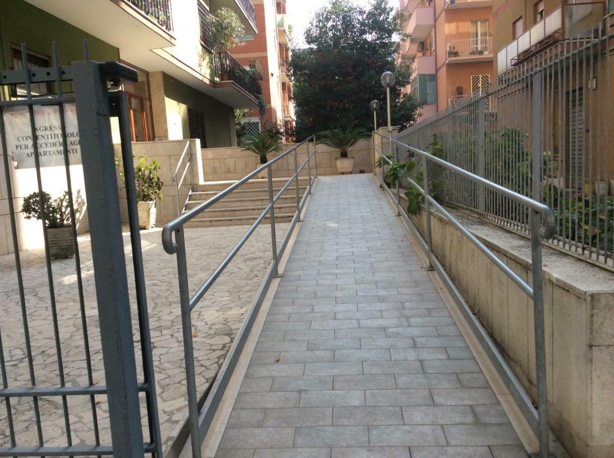 Ferienwohnung Casa Daniele Lido di Ostia Exterior foto