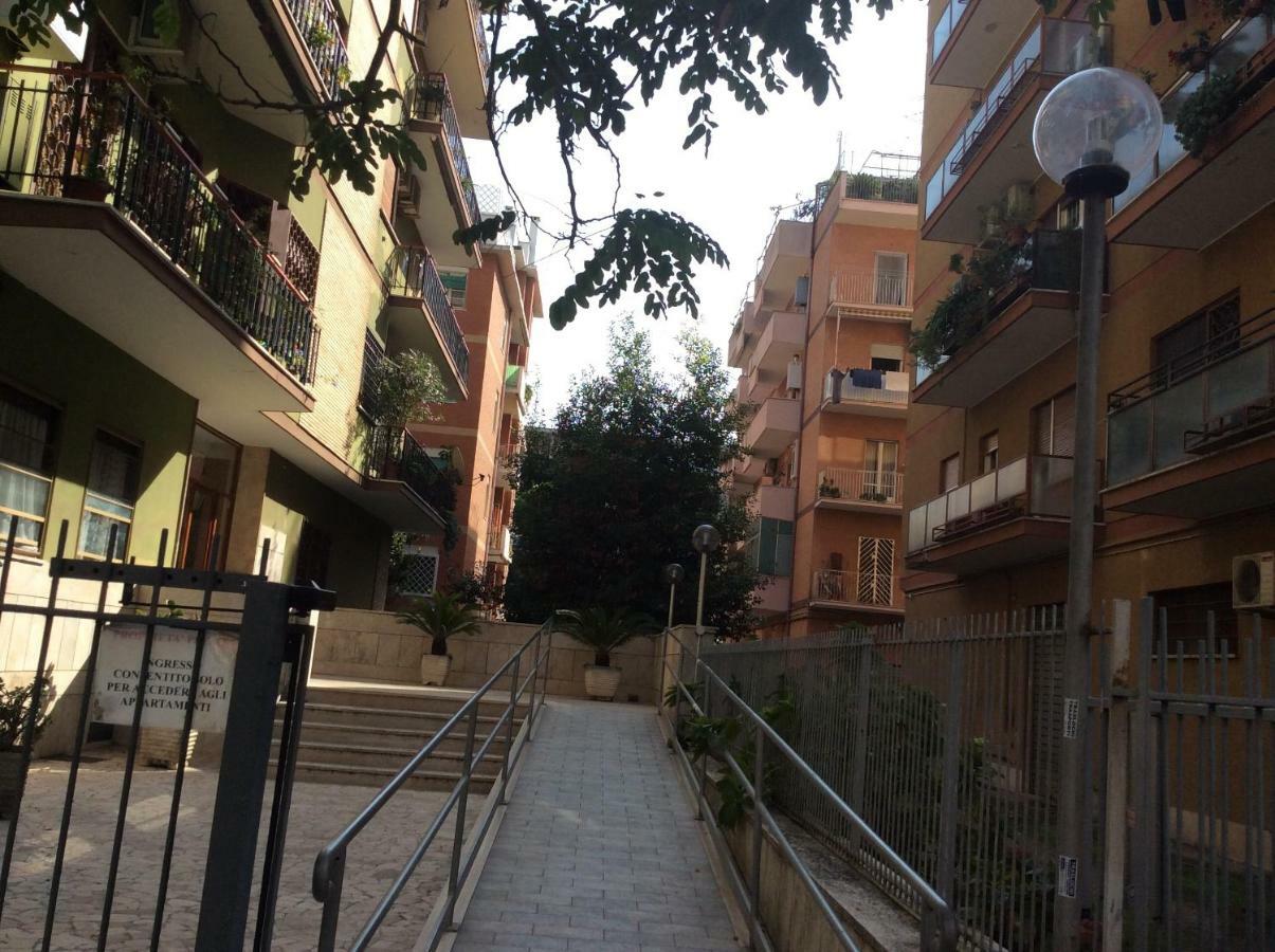 Ferienwohnung Casa Daniele Lido di Ostia Exterior foto
